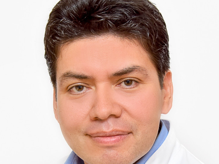 Der neue Chefarzt der Geriatrie: Alexei Cabanillas Diaz. Foto: Helios Klinikum Gifhorn