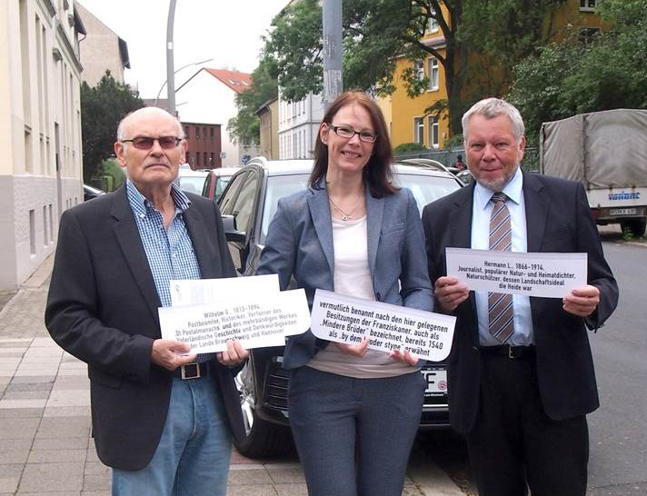 v.l. Jürgen Appelhoff und Bianca Bongers (Hans Bremer IVD) und Matthias Hoppmann(Vorstandsbeauftragter Bürgerstiftung Braunschweig) Foto: Privat