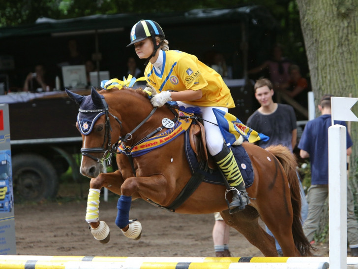 Zwei Tage lang haben Zuschauer die Möglichkeit, beim Gutsparkturnier Pferdesport der Extraklasse zu erleben. Foto: Privat