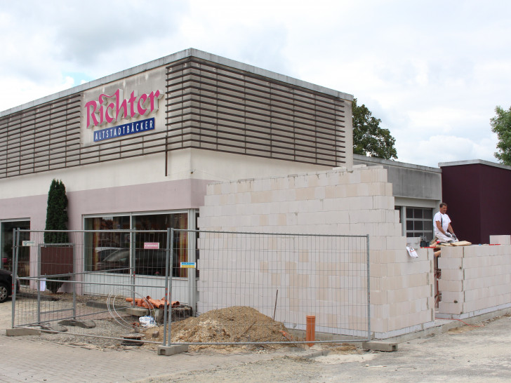 Bei Richters Altstadt-Bäckerei wird gebaut. Foto: Max Förster