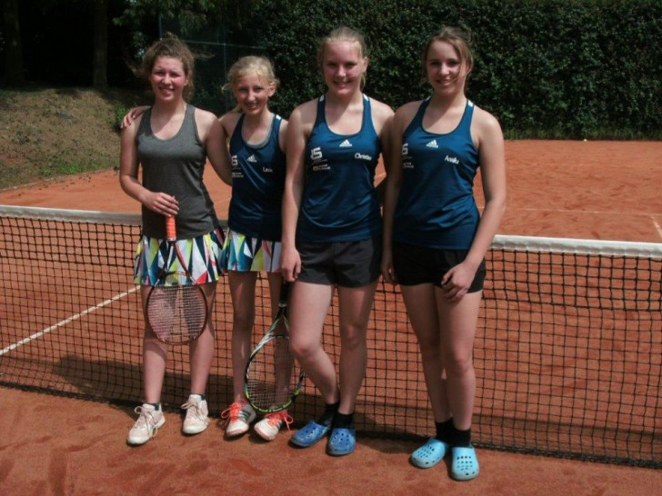 Die erfolgreichen Juniorinnen A: (v.l.) Amelie Leunig, Luzie Schwarzer, Christina Wagner und Annika Wagner. Foto: Hahndorfer TC