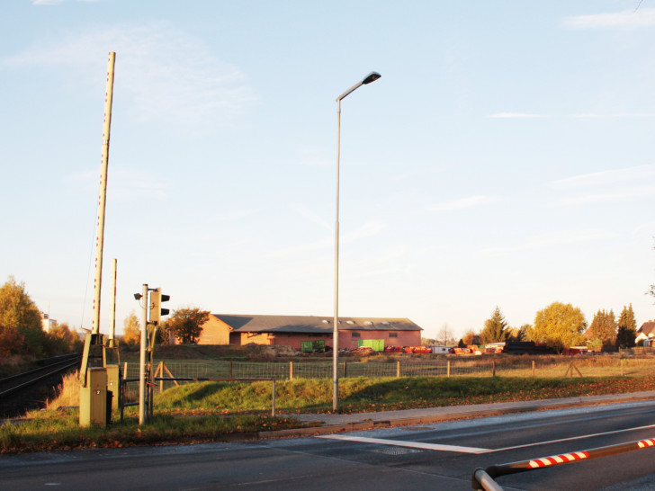 Die Grüne-Ratsfraktion will die Attraktivität des ÖPNV steigern. Dazu könnte an der geplanten Haltestelle in Wendessen beispielsweise eine Park&Ride-Station entstehen. Foto: Marc Angerstein 