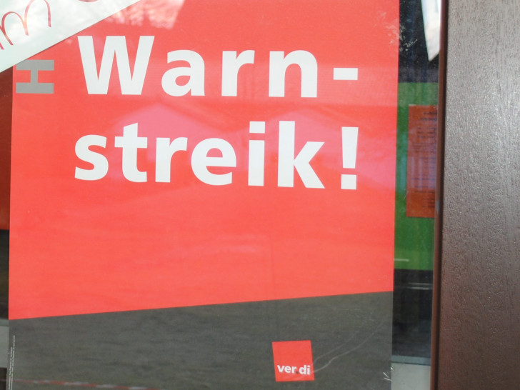 Die Gewerkschaft ver.di ruft zu Warnstreiks im Braunschweiger Umschlagpunkt von EDEKA auf. Foto: Archiv/Marc Angerstein