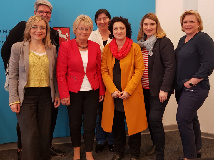 Niedersächsische ASF im Gespräch mit der Ministerin für Soziales, Gesundheit und Gleichstellung Frau Dr. Carola Reimann. Foto: ASF Niedersachsen