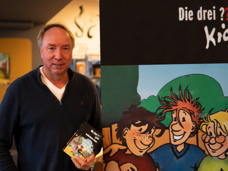 Drei-Fragenzeichen-Kids-Autor Ulf Blanck war in den Kreisbüchereien Ilsede und Hohenhameln zu Gast. Foto: Landkreis Peine