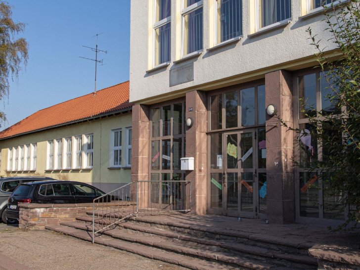 Zum Beispiel in der Grundschule Hallendorf liegt die Unterrichtsversorgung nur bei 90 Prozent. Archivfoto: Rudolf Karliczek