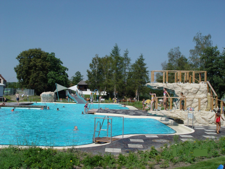 Ab dem 27. Mai wartet das Freibad auf Badebegeisterte. Foto: Samtgemeinde Grasleben