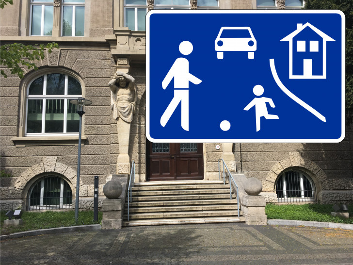 Keine Ausweitung aber eine deutlichere Ausschilderung des Verkehrsberuhigten Bereichs soll es am Löwenwall geben. Foto: Alexander Dontscheff/pixabay