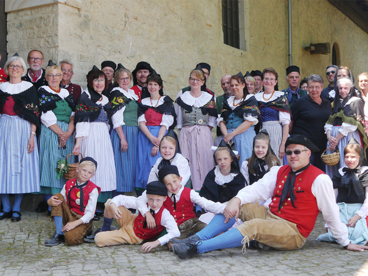 „De Steinbekers“ feiern „Kartoffeltag“ an der Historischen Brauscheune. Foto: Stadt Wolfsburg