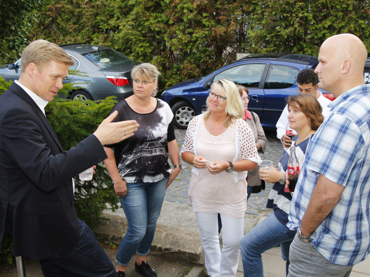  Der Generalsekretär der CDU in Niedersachsen und Mitglied des Landtages Ulf Thiele besuchte am Donnerstag die Region. Foto: Siegfried Nickel
