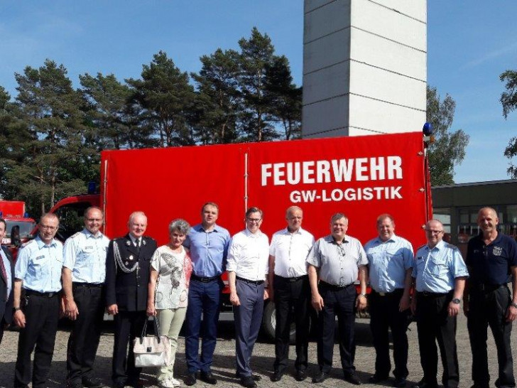 Die polnischen und deutschen Feuerwehrleute bei Ihrem Besuch in Gifhorn. Foto: Landkreis Gifhorn