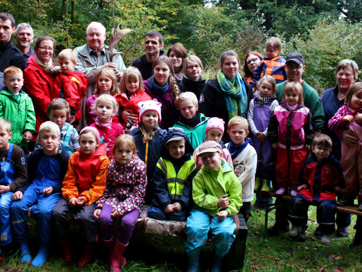 Die Teilnehmer des letzten Waldtages hatten viel Spaß. Foto: Bernd-Uwe Meyer