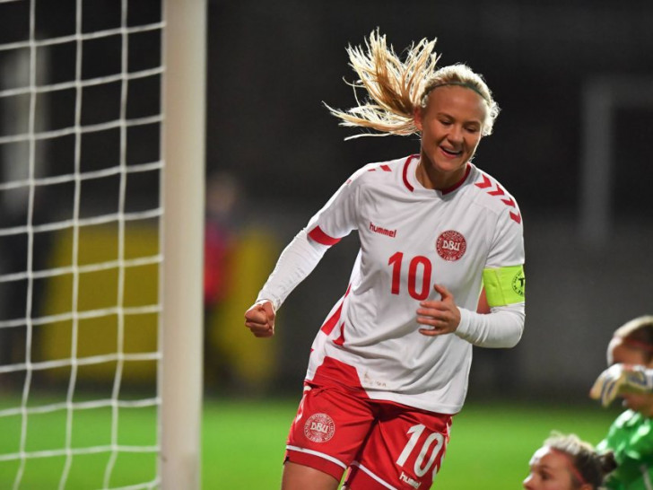 Mit Pernille Harder verpflichtet der VfL Wolfsburg eine Top-Angreiferin. Foto: Inago/Foto2Press