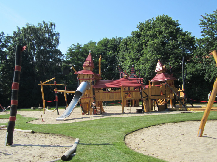 Der Roxy Helco-Spielplatz ist ein baulicher Erfolg des Städtebauförderprogrammes „Soziale Stadt“. Foto: Stadt Salzgitter