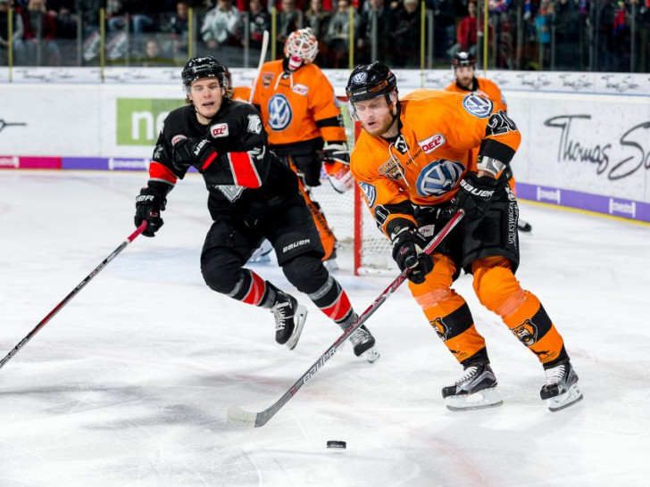 Kamil Kreps ließ kurz vor Ende der regulären Spielzeit die Hoffnung der Grizzlys nochmal aufkeimen. Foto: Thomas Hahn