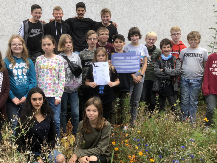 In Rinteln konnten die Schüler ihren Preis entgegennehmen. Foto:  Adolf-Grimme-Gesamtschule