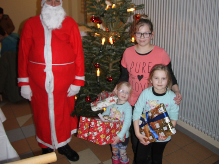 Die Geschenkeübergabe fand am 22. Dezember im Herzogin Elisabeth Hospital statt. Foto: privat
