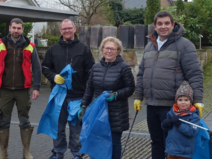 In der Umweltwoche haben alle mit angepackt. Foto: Ortsbürgermeisterin Edelgard Hahn