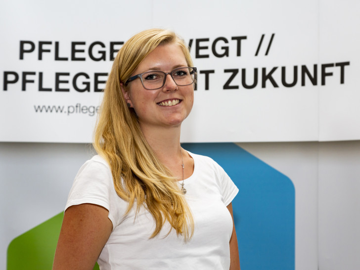 Stellvertretende Kammerpräsidentin Nora Wehrstedt begrüßt am 30. April die Teilnehmer der zweiten Regionalkonferenz. Foto: Pflegekammer