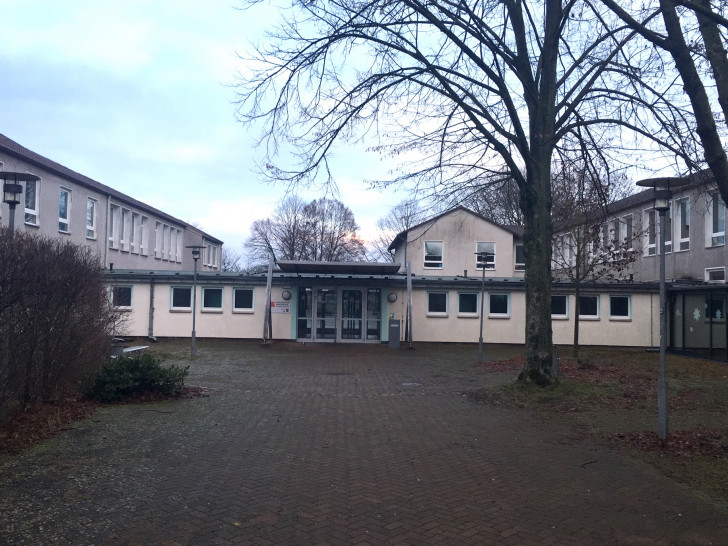Die ehemalige Alfred-Teves-Schule wurde zur neuen Fritz-Reuter-Realschule. Archivbild