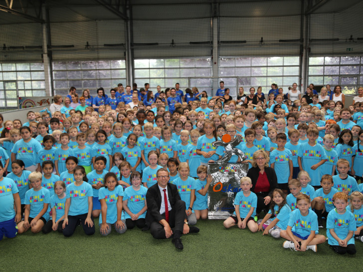 Das Bewegungsfestival „Sport-Oskar“ begeisterte 300 Grundschulkinder. Fotos: BraWo