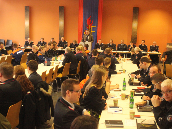 Am Samstag fand die Delegiertenversammlung der Braunschweiger Jugend- und Kinderfeuerwehren in der PTB statt. Fotos: Anke Donner