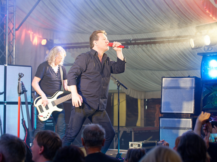 Auftritt von Karat im Festzelt. Foto: Matthias Presia