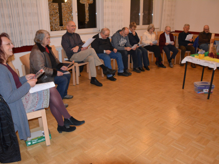 Während des Gesprächskreises wurde viel diskutiert. Foto: Ev.-luth. Kirchenkreis Peine