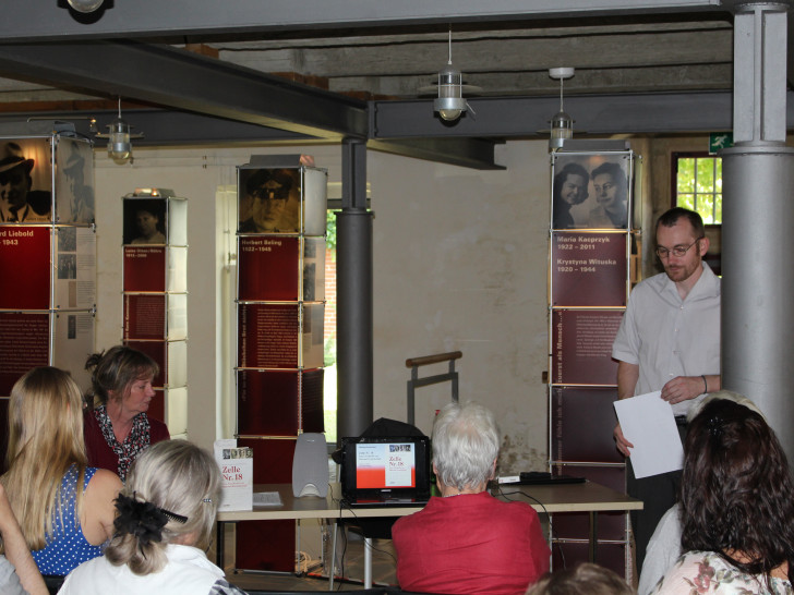 Die Wanderausstellung "Was damals Recht war..." endete heute mit einer Lesung. Foto: Jan Borner