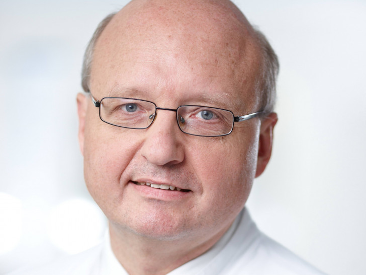 Dr. Dietmar Loitz, Chefarzt der Klinik für Unfallchirurgie und Orthopädische Chirurgie lädt am 7. März zum Vortrag. Foto: HELIOS Klinikum Salzgitter
