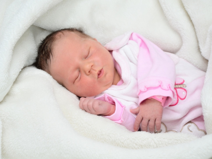 Wir freuen uns über die Geburt von Jamila. Foto: babysmile24.de
