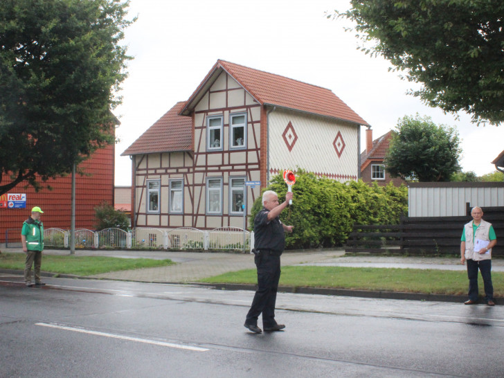 An drei Punkten im Wolfenbütteler Stadtgebiet wurden Autofahrer auf den Schulbeginn aufmerksam gemacht. 
