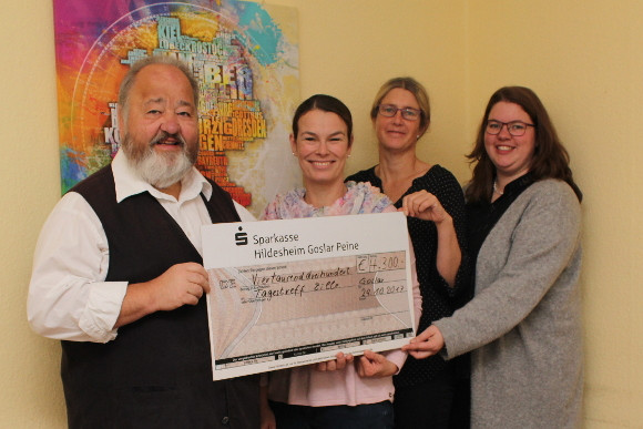 Der Tagestreff Zille konnte sich ein weiteres Mal für eine größere Spende beim Förderverein Zille bedanken. Foto: Förderverein Zille