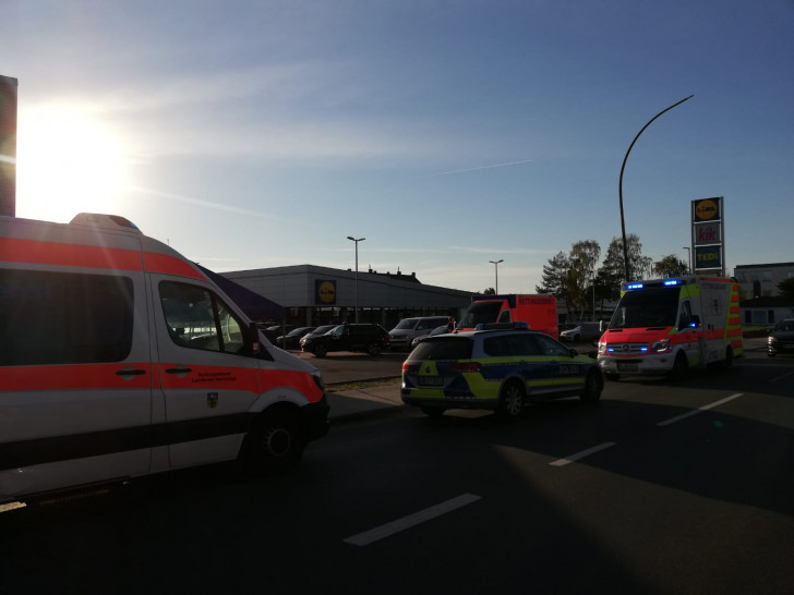 An der Kreuzung prallten die Autos zusammen. Foto: Ortsfeuerwehr Helmstedt