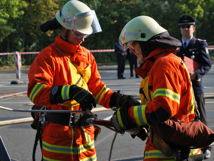 Damit die Kameraden auch von der Arbeit immer zum Einsatz kommen, bedarf es Unternehmen, die mitspielen. Symbolfoto: Feuerwehr Braunschweig