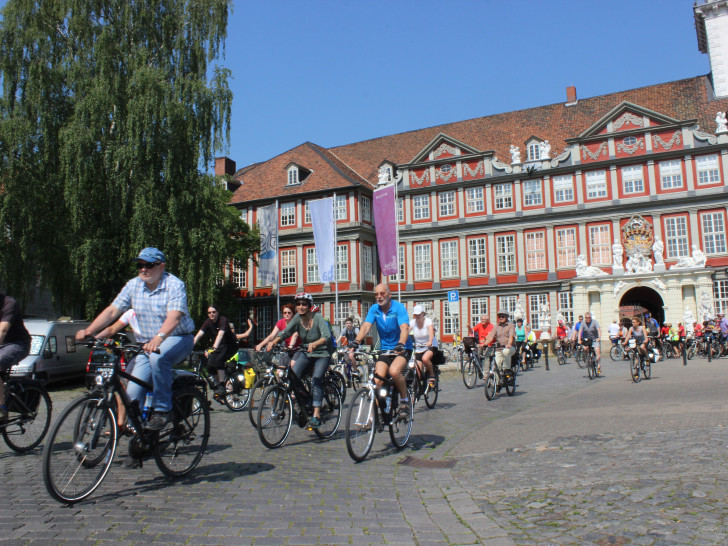 Bei sommerlichen Temperaturen haben sich am Wochenende mehrere Tausend Interessierte an den Aktionen des regionalen Radevents „Sattelfest“ beteiligt. Foto: Anke Donner 