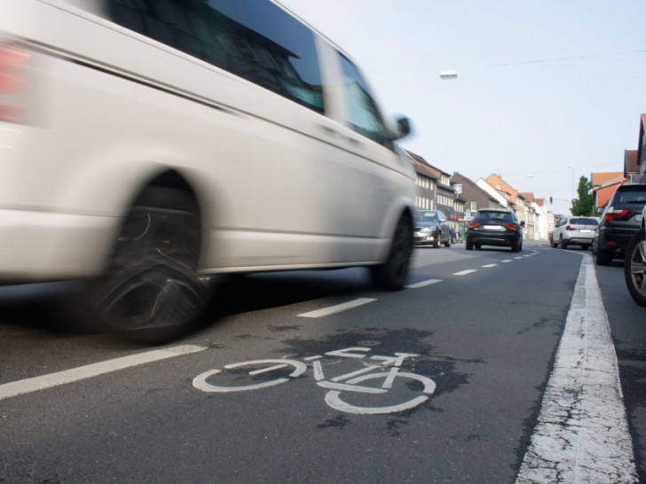 Statt Fahrradschnellweg solle eine Teststrecke für autonomes Fahren den Pendlerverkehr regeln. Symbolfoto: Werner Heise