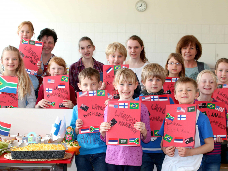 Am Mittwoch gab es „Essen aus fernen Ländern“ in der Remlinger Schulküche. Text und Foto: Bernd-Uwe Meyer
