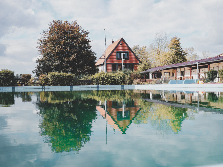 Schon zum Teil abgelassenes Wasser für den Winter. Foto: Anio Levin Stewing