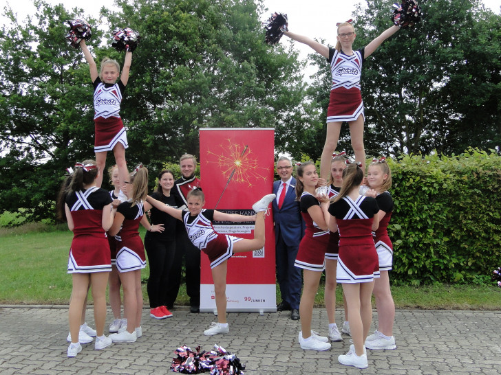 Strahlende Gesichter gibt es bei den Cheerleadern Funky Spirits. Foto: Sparkasse Gifhorn-Wolfsburg