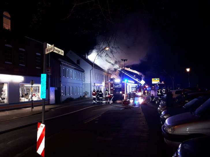 Video: aktuell24(KR) / Fotos: Feuerwehr Helmstedt