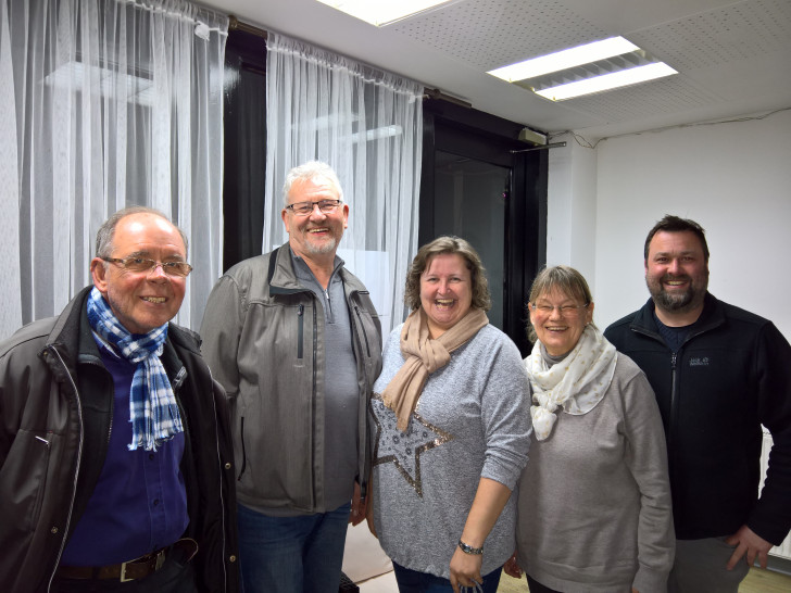 Von links: Ingolf Hackl, Wolfgang Schulze, Martina Breier, Marianne Blisse und Matthias Presia. Foto: FöTiWo