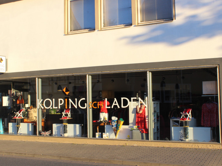 Der Kolping Laden in Schladen spendete 3.000 Euro in die Gemeinde Schalden-Werla. Foto: Anke Donner 