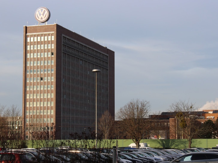Volkswagen stellt seine Werbung auf einigen Google-Produkten vorläufig ein, nachdem Anzeigen auf extremistischen Seiten auftauchten. Symbolfoto: Magdalena Sydow
