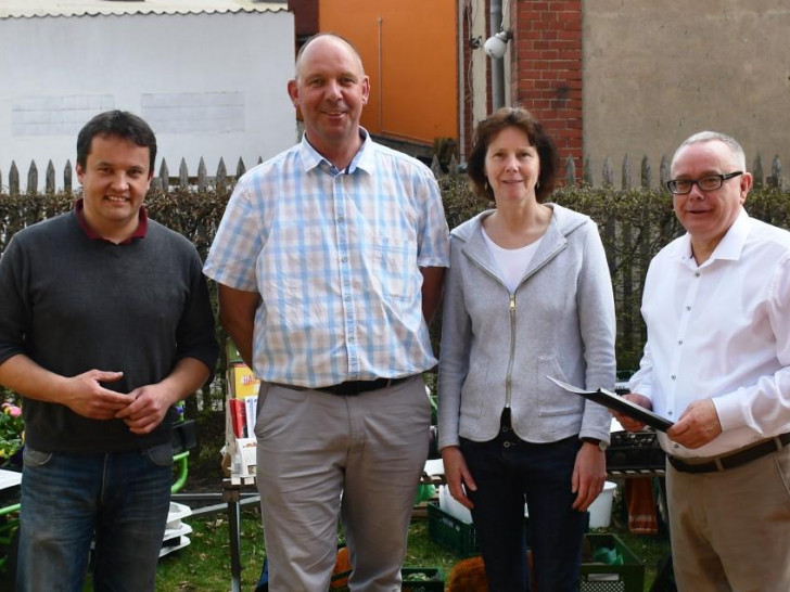 Eine positive Bilanz des Besuches im Gärtnermuseum zogen (v. l.) Florian Kinne, Professor Dr. Bernhard Beßler mit Ehefrau Sabine und Andreas Meißler. Foto: Danica Volze
