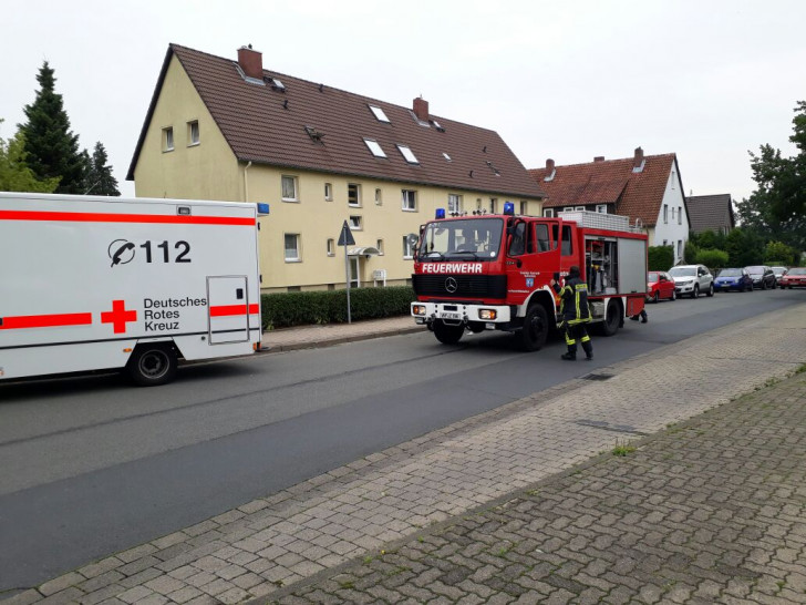 Rettungsdienst und Tanklöschfahrzeug wurden glücklicherweise nicht benötigt. Fotos: Feuerwehr Wolfenbüttel