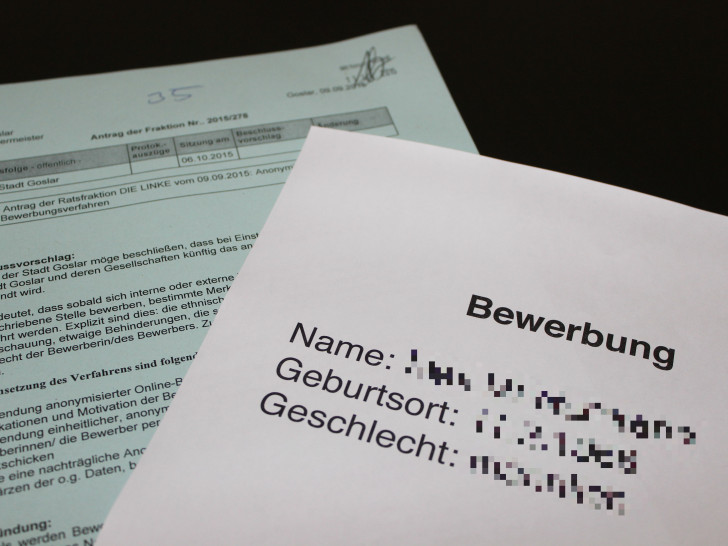 Liegen die Bewerbungsunterlagen bei Personalentscheidern in der Goslarer Verwaltung bald auch ohne Namen, Geburtsdaten und Foto vor? Symbolfoto: Anke Donner