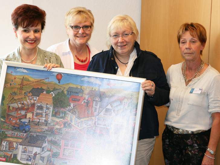 Marina Warnecke, Friederike Saeger, Sybille Dankemeier und Monika Trogisch beim Sommermeeting der Unternehmerfrauen im Handwerk e.V. Foto: Jan Borner