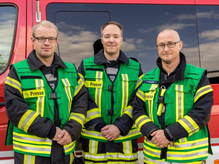 Michael Hoppmann, Tobias Stein und Lars Schäfer freuen sich auf den Tag der offenen Tür. Foto: Feuerwehr Wolfenbüttel