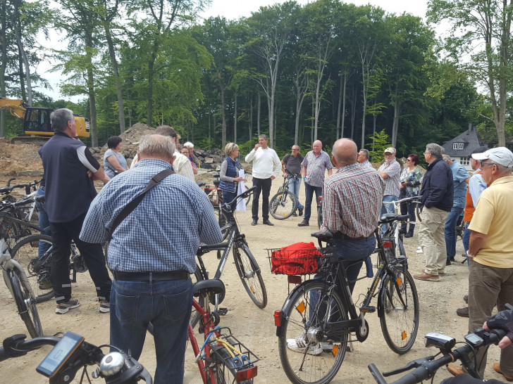 Oberbürgermeister Dr. Oliver Junk lädt zur Sprechstunde auf dem Fahrrad ein Tour von Goslar nach Hahnenklee. Auf der Strecke ist Kondition gefragt. Foto: Stadt Goslar 